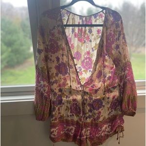 Spell & the Gypsy Buttercup Meadow romper size small